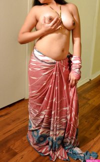 Aunty Boobs Pics