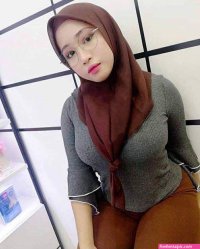 hijab tobrut nude