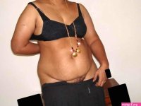 Desi Big Boobs Aunty Stripping Naked