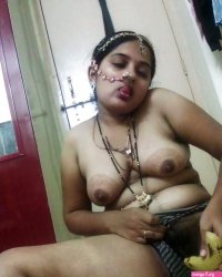 Horny Mangala Bhabhi Mallu Nude Photos