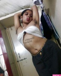 Mangla bhabhi Photo album by Sniffingdog
