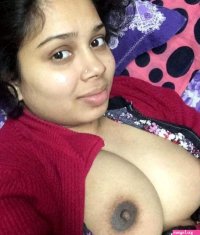 Desi Bhabhi nude photos collection