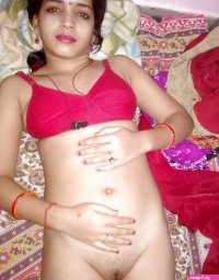 Young Indian Bhabhi nude pics