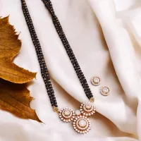 Golden Safira Mangalsutra Set