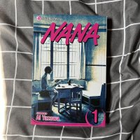 nana manga volume 1 book itself is in great...