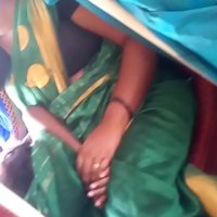 Aunty in bus.. blouse nipple visible... Watch carefully 2