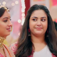 Bhavya Meets Mangal and Jia Traps Laxmi