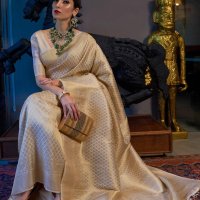 Golden White Soft Banarasi Weaving Silk Saree With Pretty Border and Blouse for Women Festivecultural Wedding Party Casual Occasion