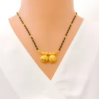 Traditional Textured 22k Gold Thali Mangal Sutra