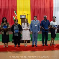 Vrouwen op Internationale Vrouwendag geëerd voor bijdrage aan samenleving