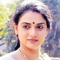 Pavitra Lokesh seeks police probe into online slander campaign