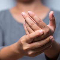 Madalas mangalay ang kamay at paa? Baka neuropathy na iyan!