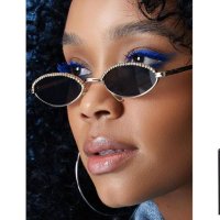 9 x gekleurde mascara voor een zomerse beautylook