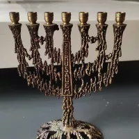 7 arm menorah