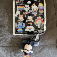 HOT TOPIC DISNEY GAY LGBT PRIDE BAG CLIP SERIES 46 MICKEY MOUSE
