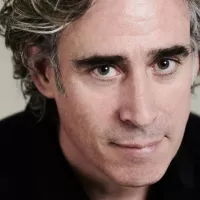 Stephen Mangan