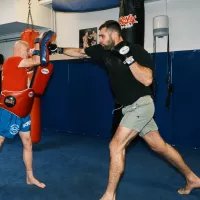 Mejiro Gym in de Jordaan wordt beschouwd als de bakermat van het kickboksen: Je moet je mond houden en doen wat er gezegd wordt