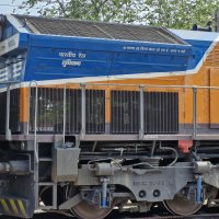 6073965-0: LUDHIANA WDG4 12233 ex TKD in a combin 15626Agartala
