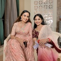 Mangal Lakshmi Maharashtrian Bond: Gayatri Soham and Sanika Amits Off-Screen Camaraderie Revealed!