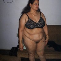desi aunty mangalsutr me nude photo