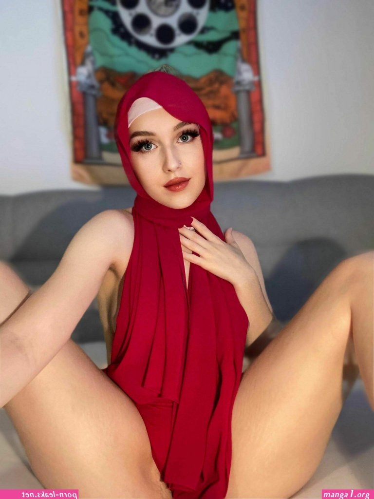 hijab-cumshot.jpg