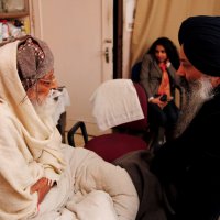 Manganiar Brothers visit Bhai Gurcharan Singh